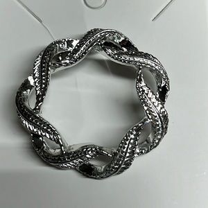 Vintage GERRY'S Feather Wreath Brooch Pin Round Textured Silver Tone Signed